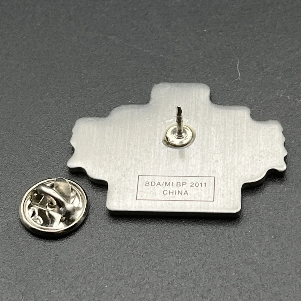 MLB Baseball World Series‎ 2011 Fall Classic State Farm Sponsor Lapel Hat Pin